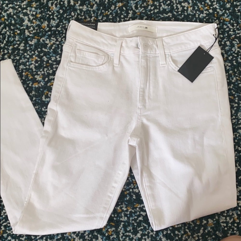Women’s Jeans.